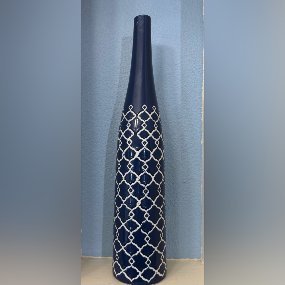 Tall decorative Navy Blue Ceramic Vase with White Geometric Pattern 18 1/2“